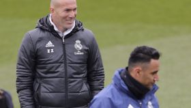 Zidane y Keylor Navas durante el entrenamiento del Madrid.