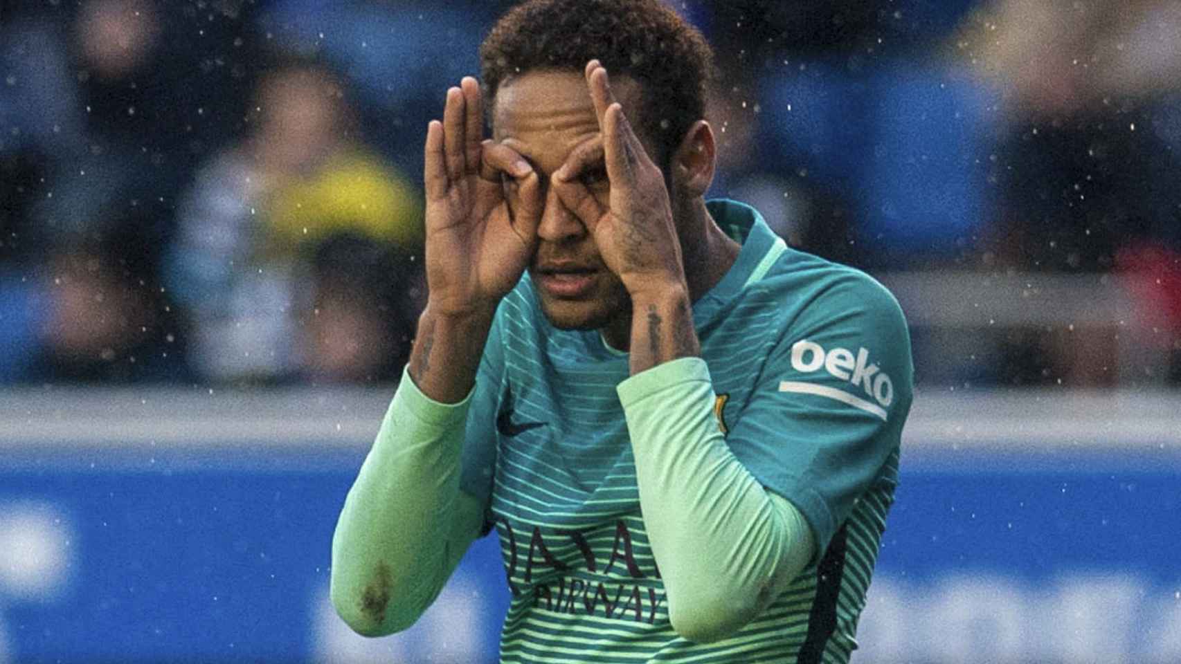 Neymar celebra un gol con el Barcelona.