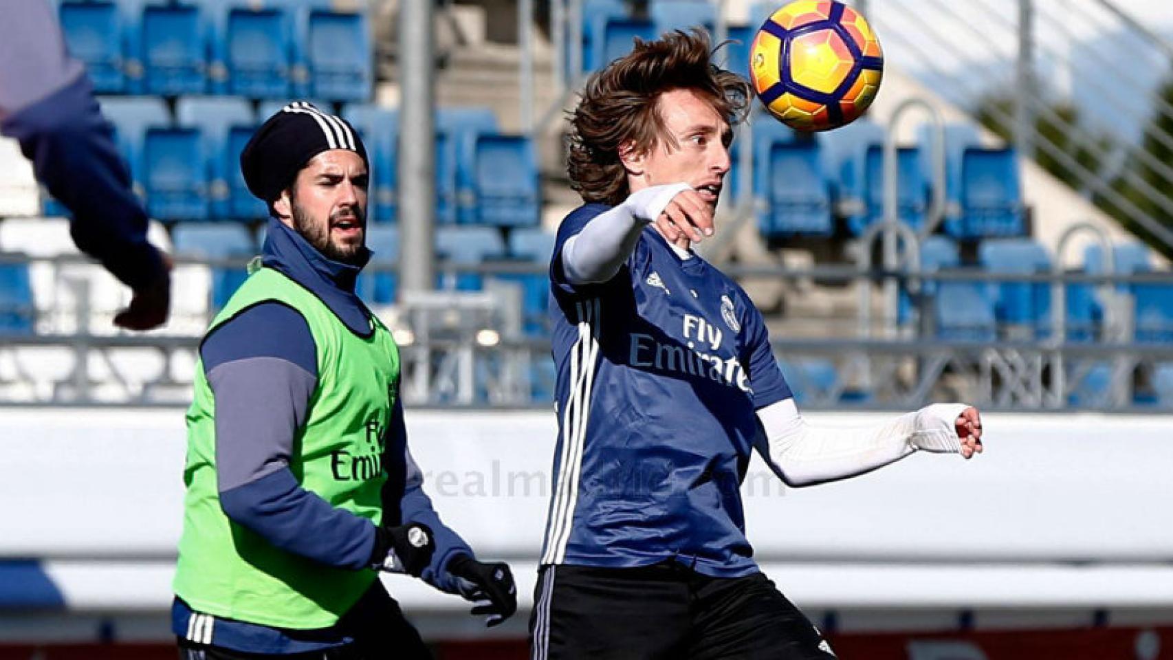 Isco y Modric en Valdebebas