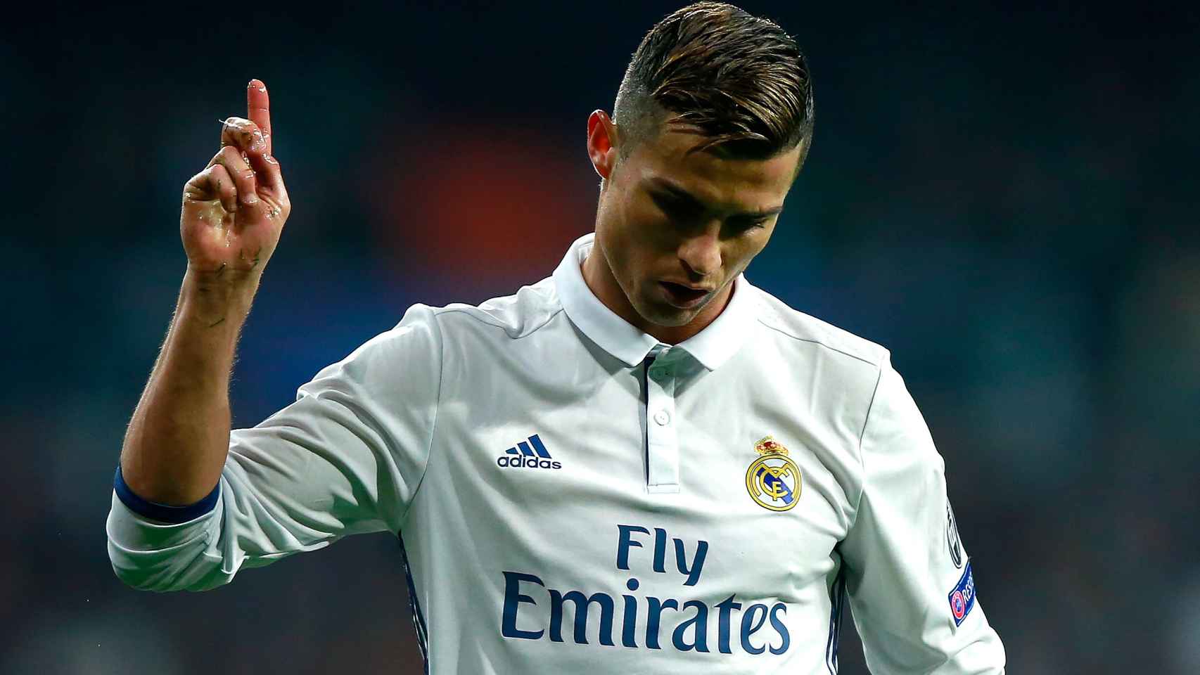 Cristiano Ronaldo pide al Bernabéu que no le pite en el duelo ante el Dortmund.