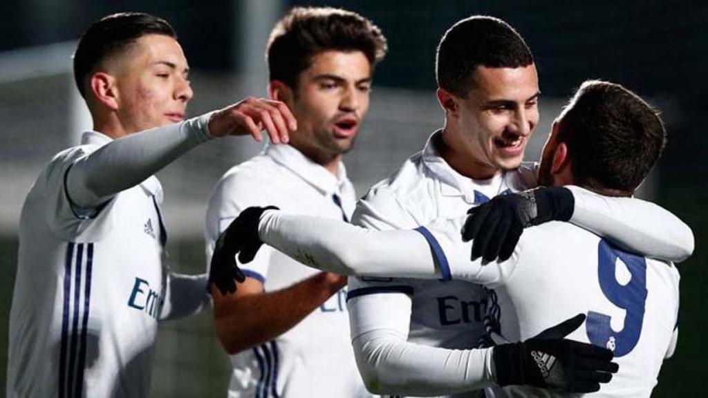 El Castilla celebrando un gol