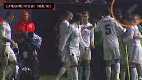 El Sadar tiró objetos a los jugadores del Madrid durante un gol. Foto: Twitter (@elchiringuitotv)