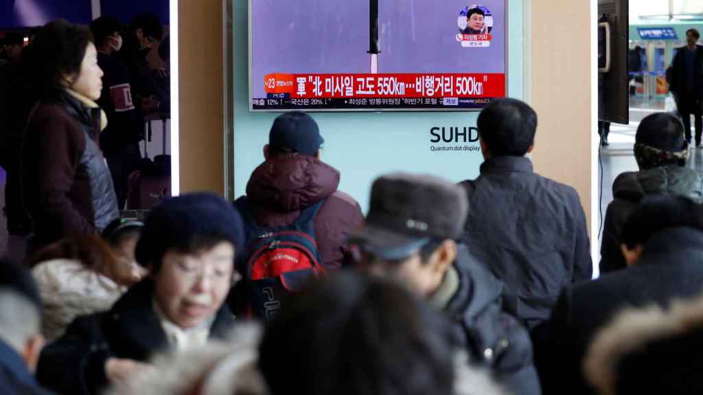 La noticia del misil norcoreano, en una cadena local de Corea del Sur.