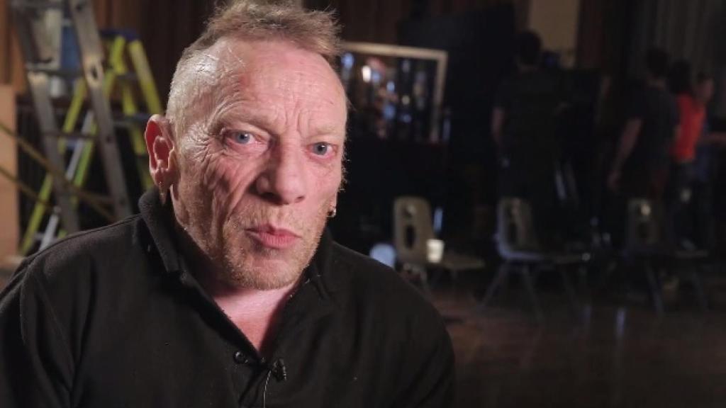 Jimmy Vee en un making of de Doctor Who.