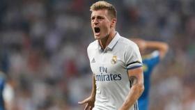 Kroos reclama una acción durante un partido