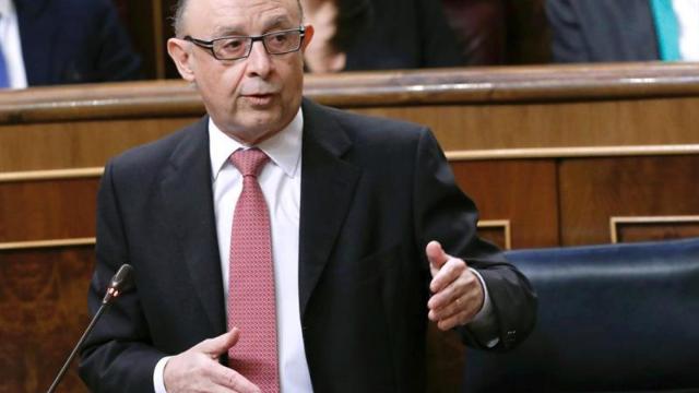 El ministro de Hacienda, Cristóbal Montoro, en el Congreso de los Diputados