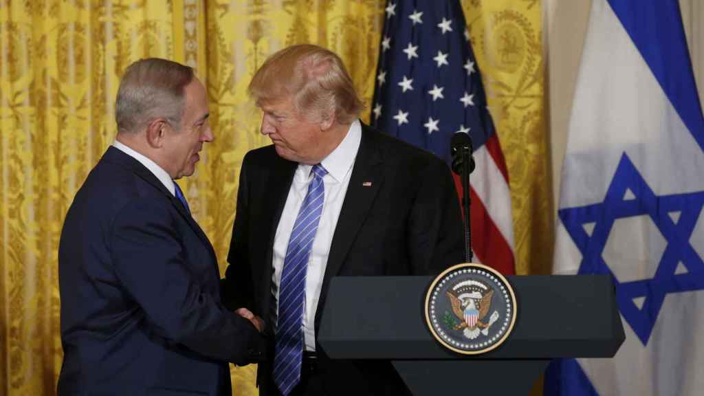 Netanyahu en su primer viaje oficial a EEUU en la era Trump.