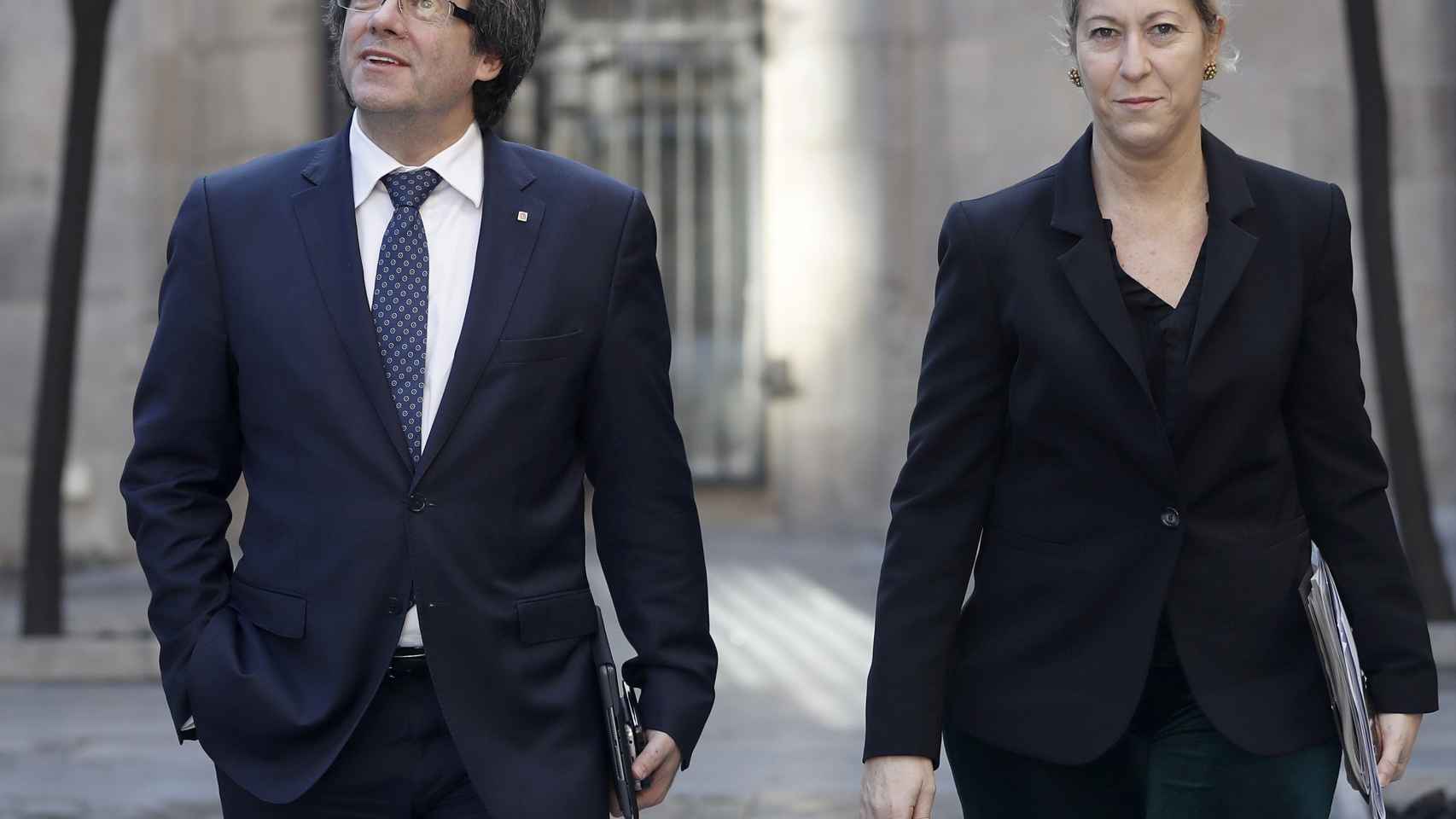 El presidente Carles Puigdemont y la consellera y portavoz del Govern, Neus Munté.