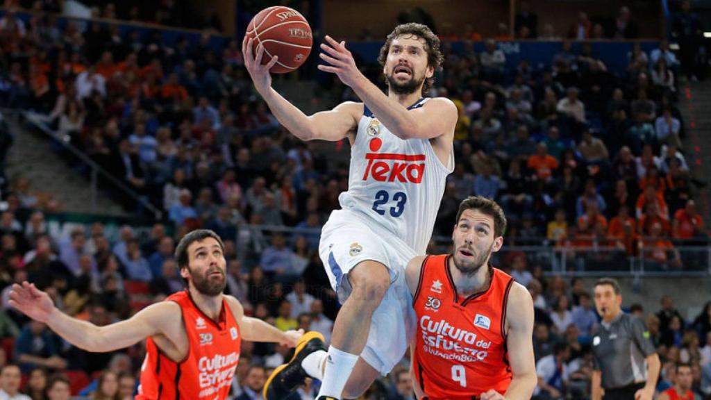 Llull en la final ante el Valencia Basket