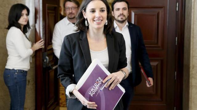 Irene Montero acude a su primera Junta como portavoz de Podemos en el Congreso.