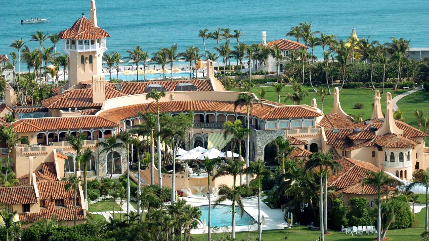 El palacio de Trump en Palm Beach.