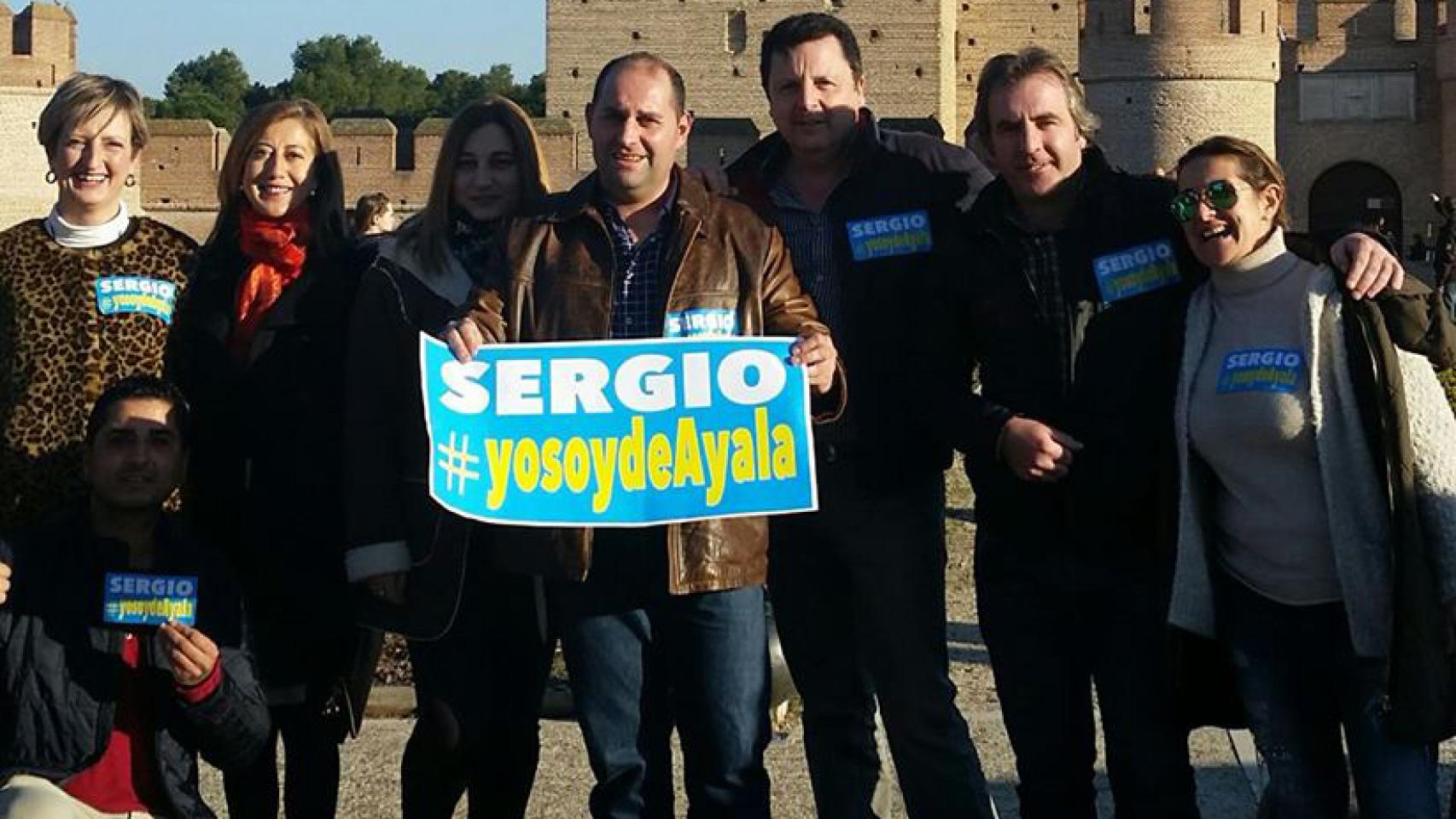 El PP de Medina se manifiesta para que no expulsen a Sergio Ayala de 'GH VIP'