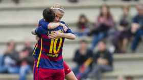 Alexia Putellas y Jenni Hermoso celebran un gol con el Barcelona. Foto: fcbarcelona.com