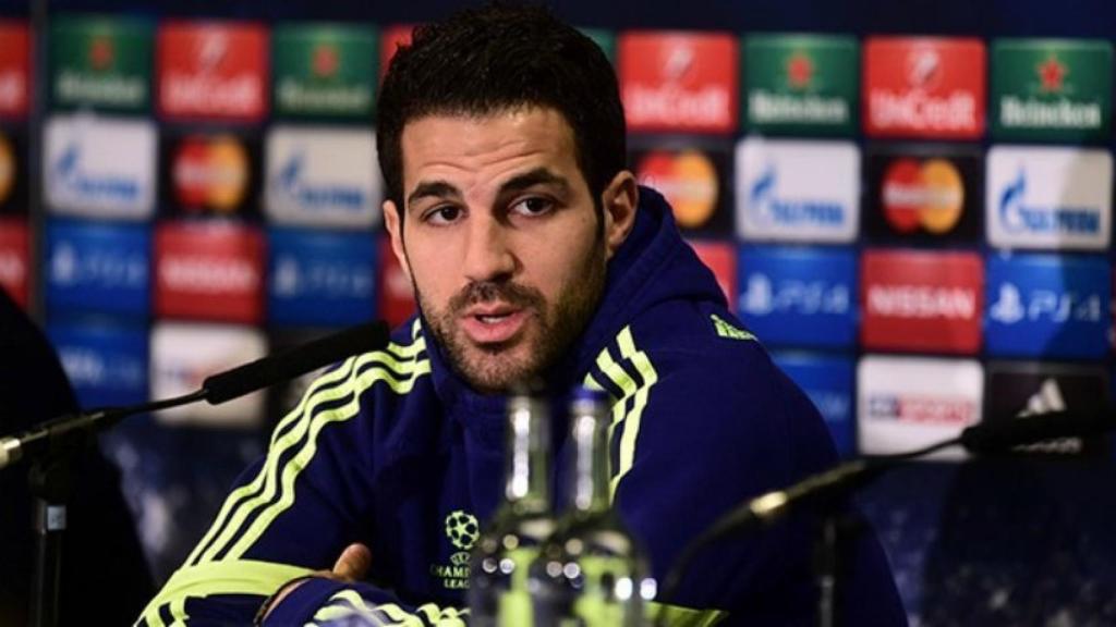 Cesc Fábregas en rueda de prensa con el Chelsea. Foto Chelseafc