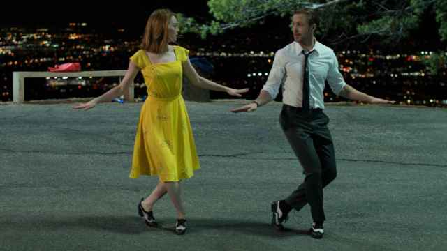 Emma Stone y Rian Gosling en La La Land.