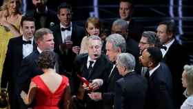 Image: Moonlight recibe el Oscar a la mejor película tras un error histórico