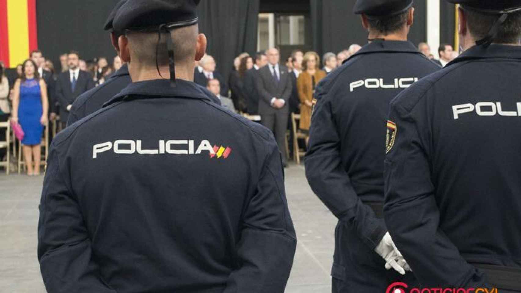 Dia-de-la-Policia-Nacional-18 (1)