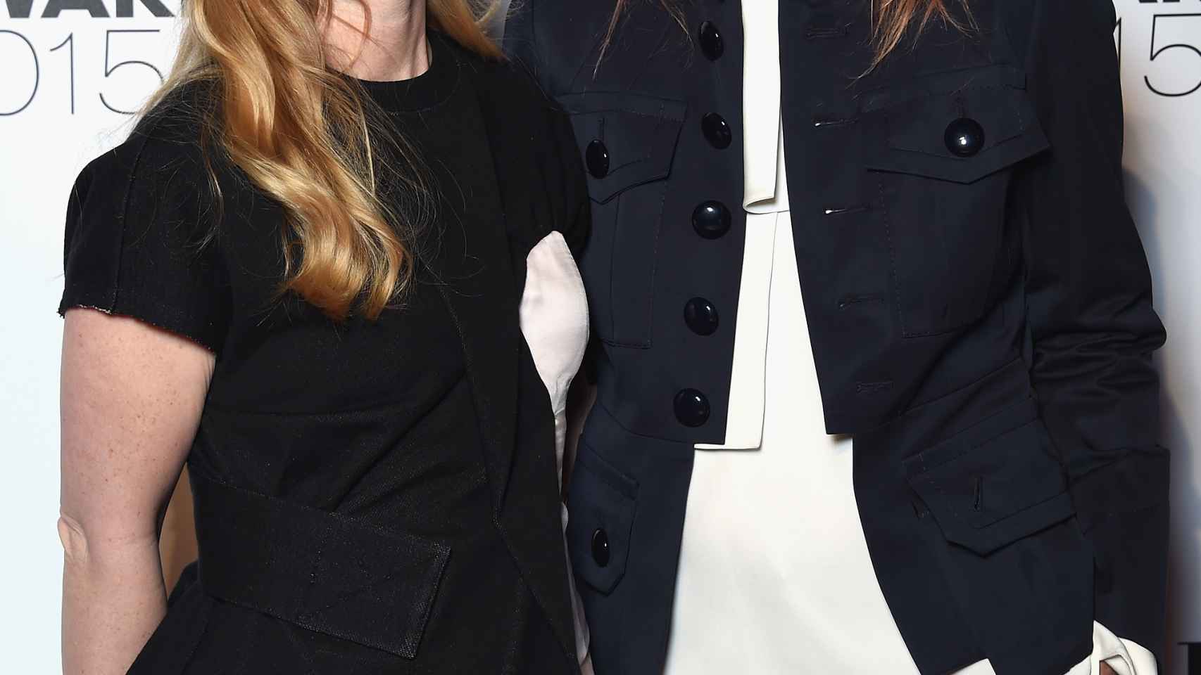 Kattie Hillier y Luella Bartley durante los premios Elle Style de Londres en 2015. | Foto: GETTY
