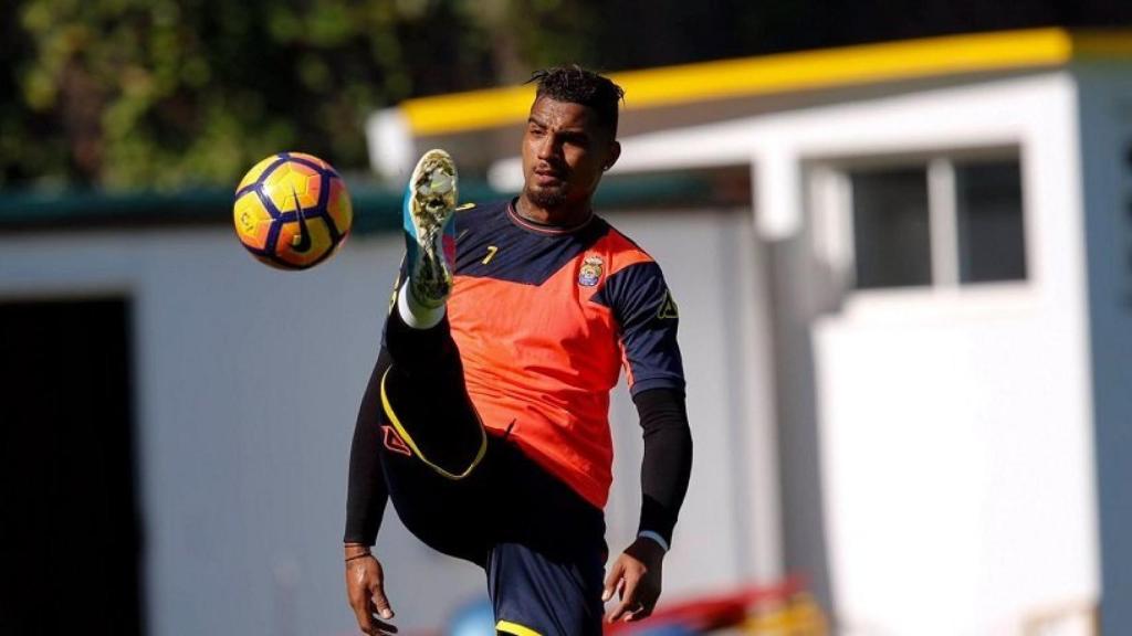 Boateng en el entrenamiento. Foto: Twitter (@UDLP_Oficial)