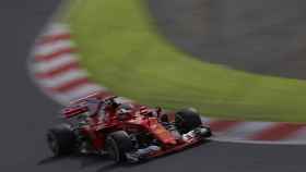 El Ferrari de Raikkonen durante la última sesión de entrenamientos en Montmeló.