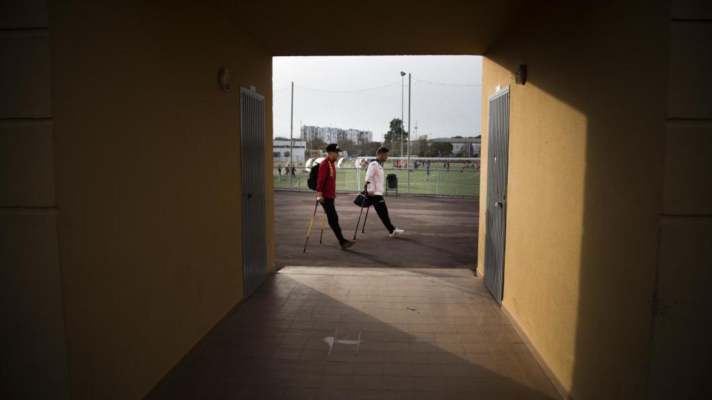 Ihan Ettalib y Francisco Vaquero, de la selección española de amputados, tras el entrenamiento.