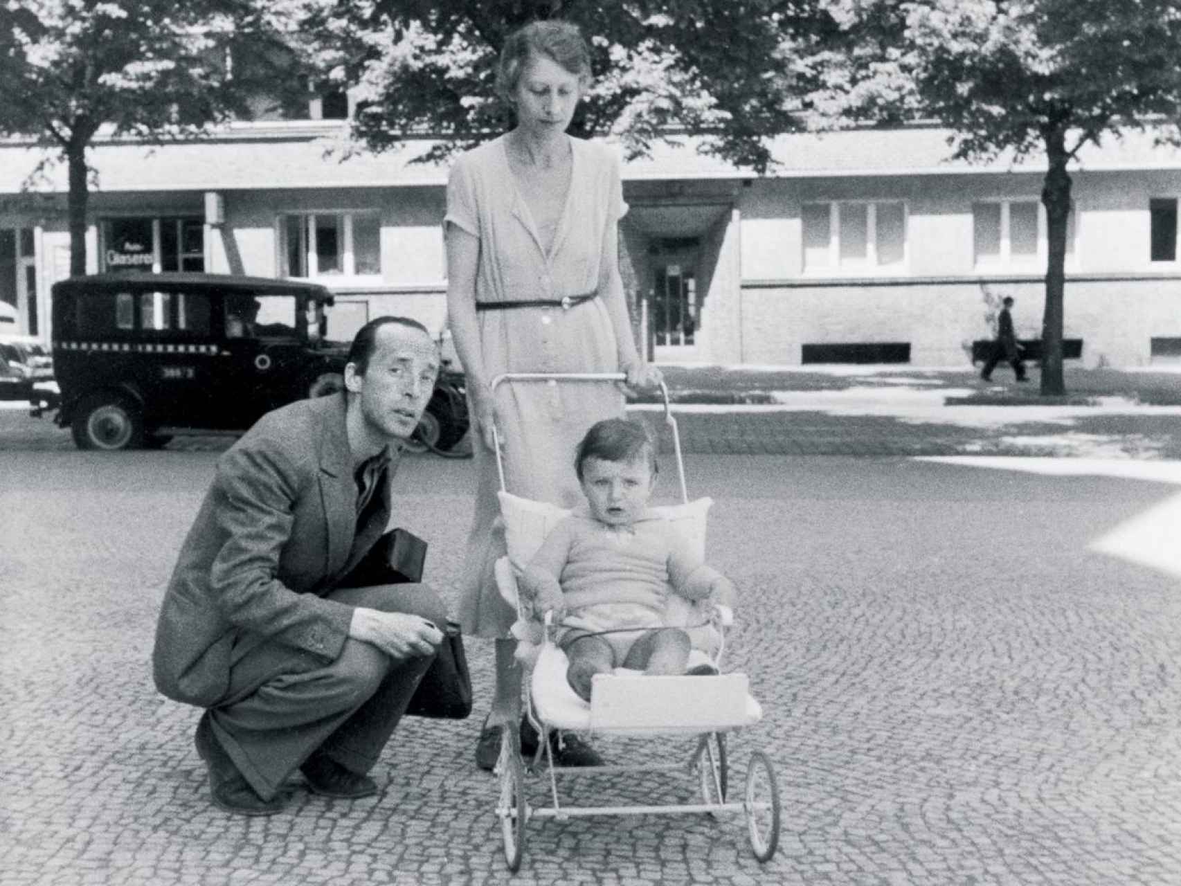 Vera, Vladimir y su hijo.