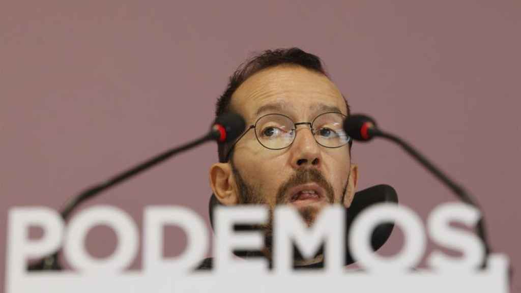 Pablo Echenique en la sede de Podemos.