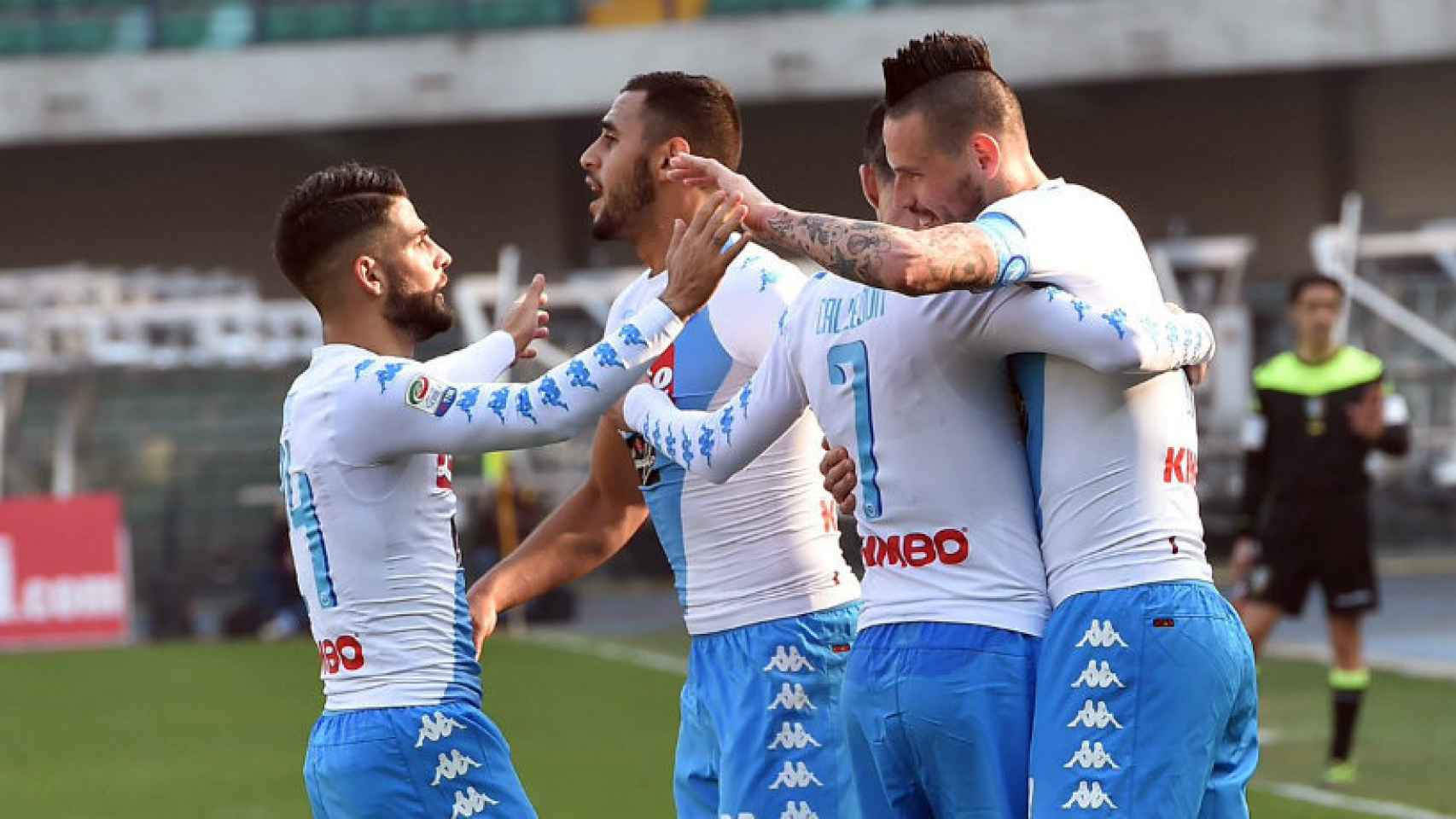 El Nápoles celebrando un gol frente al Chievo