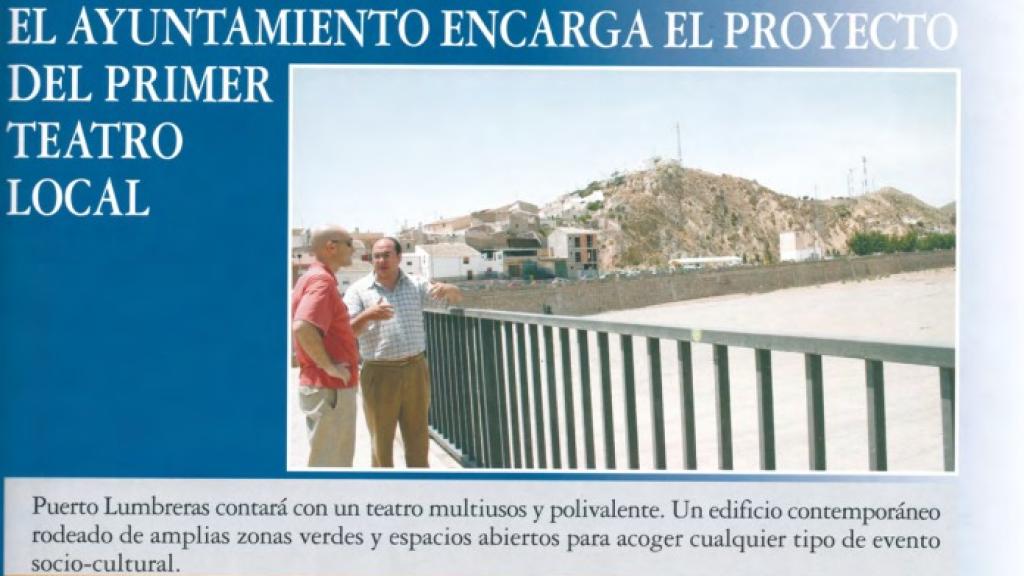 Imagen de Pedro Antonio Sánchez con el arquitecto Lejárraga en 2005.