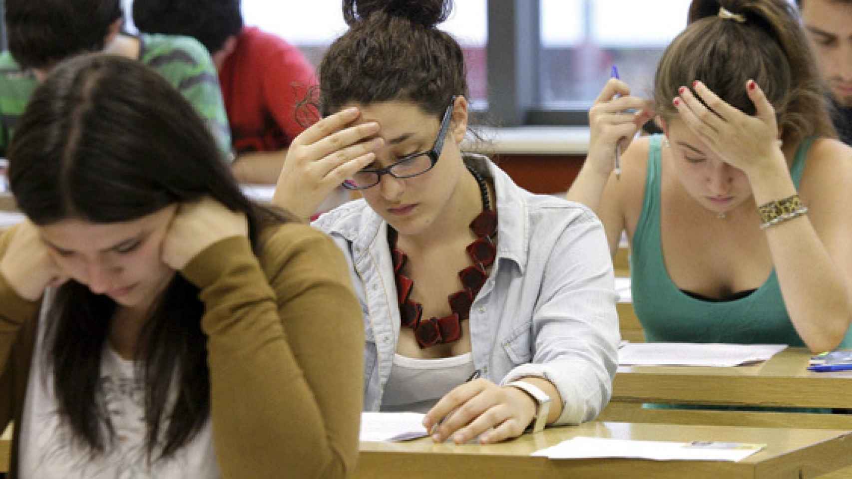 Estudiantes en un examen, en una imagen de archivo.
