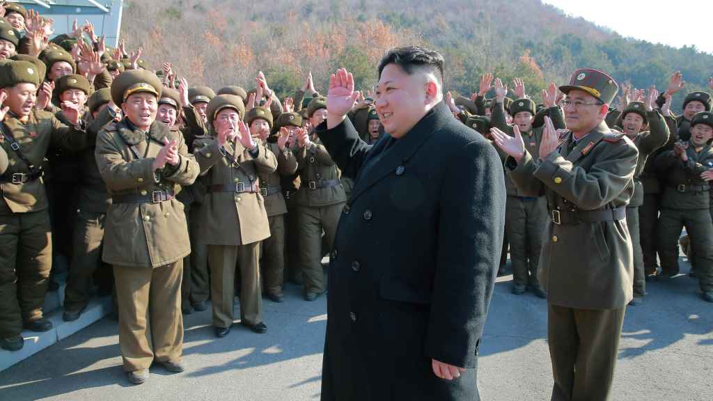 El líder norcoreano Kim Jong-un durante un acto militar.