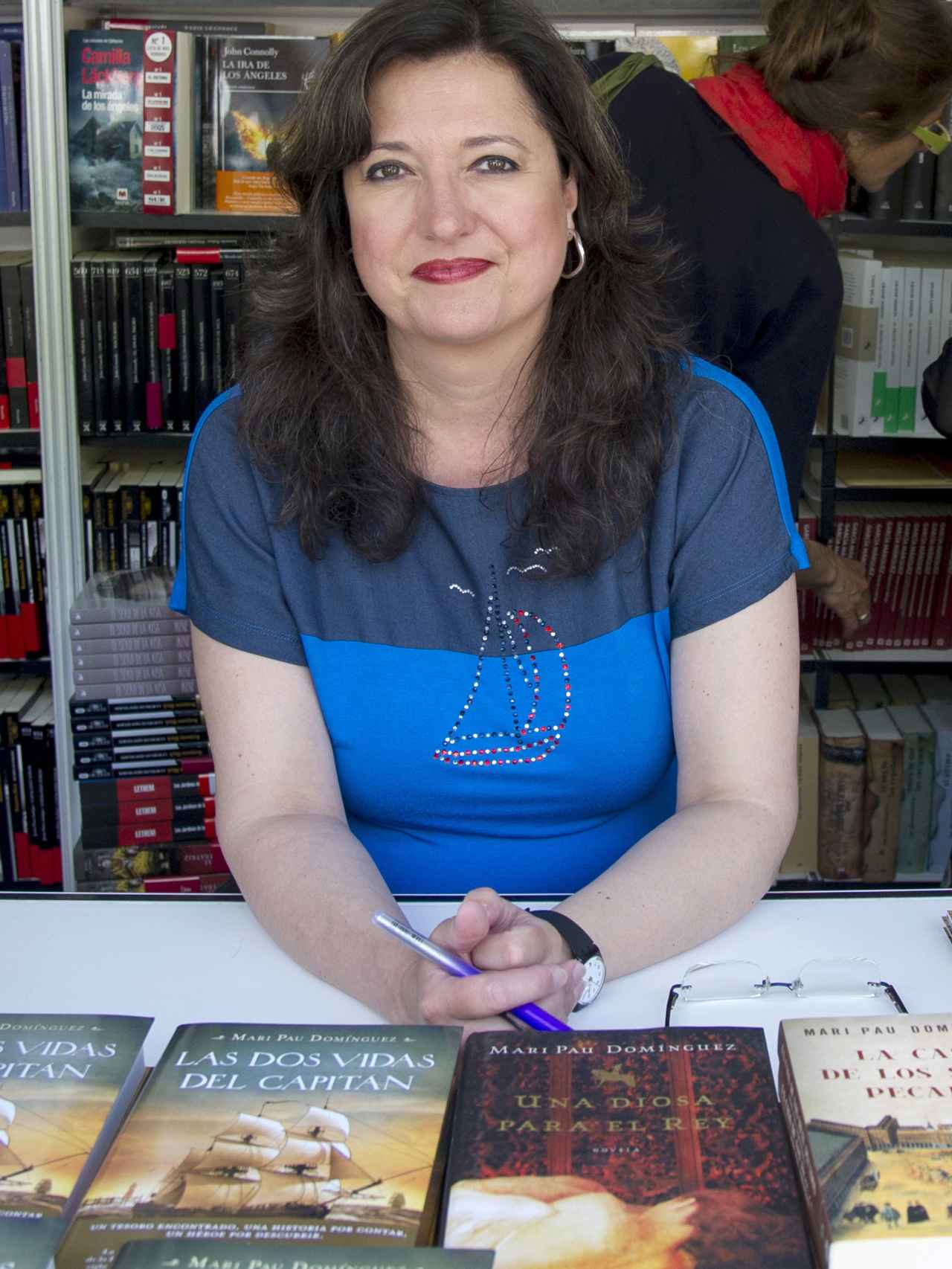 Mari Pau Domínguez en la presentación de un libro en 2014.
