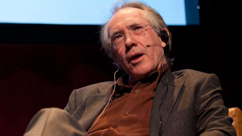 Image: Ian McEwan: Algo huele a podrido en la situación política del Reino Unido