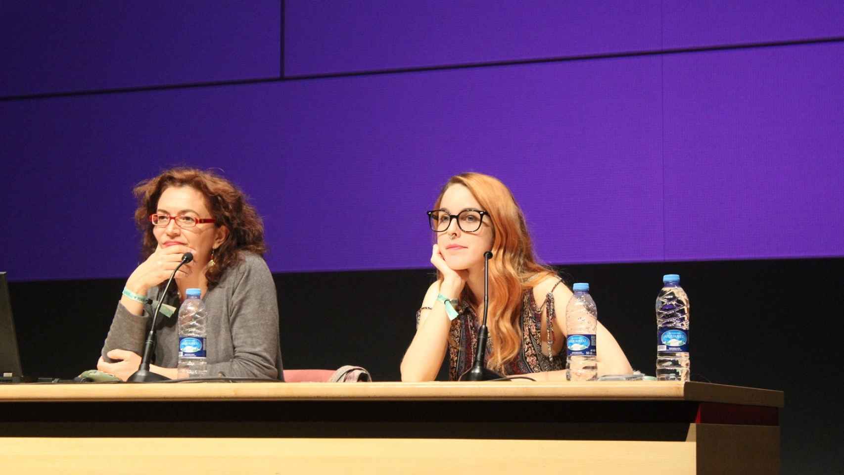 La actriz porno Amarna Miller participó en una charla sobre Sexo y Cannabis, moderada por la periodista Virginia Montañés