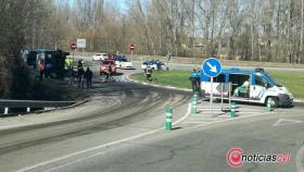 leon accidente camion volcado