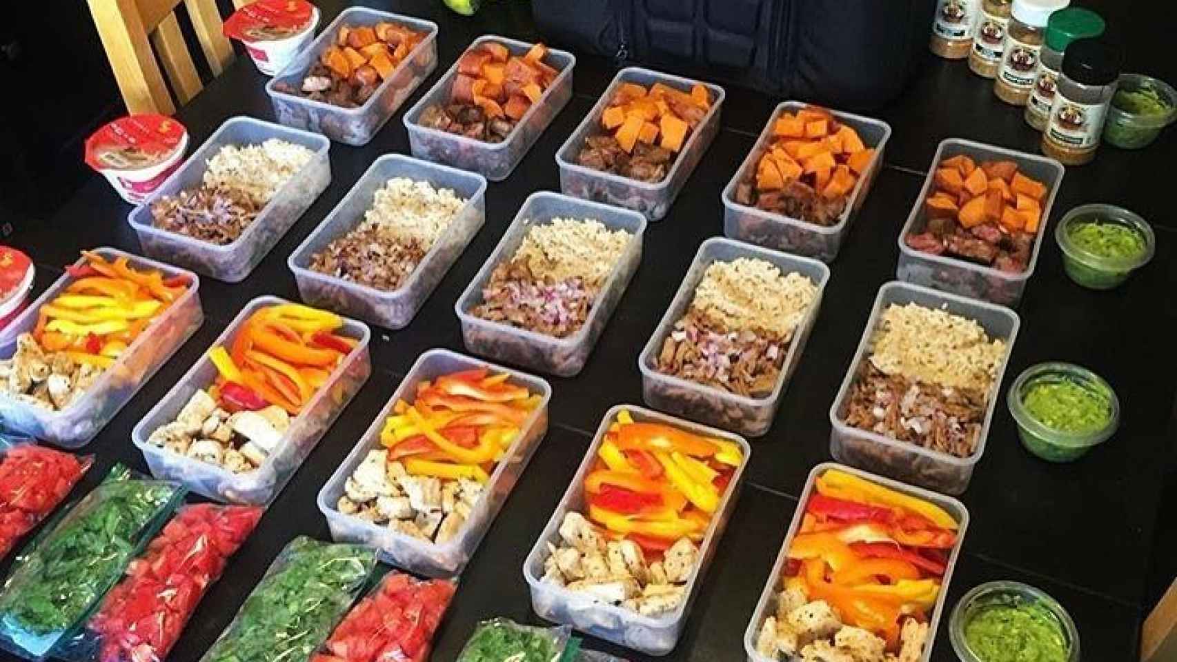 Cuál es la mejor manera de guardar alimentos grandes en el táper?