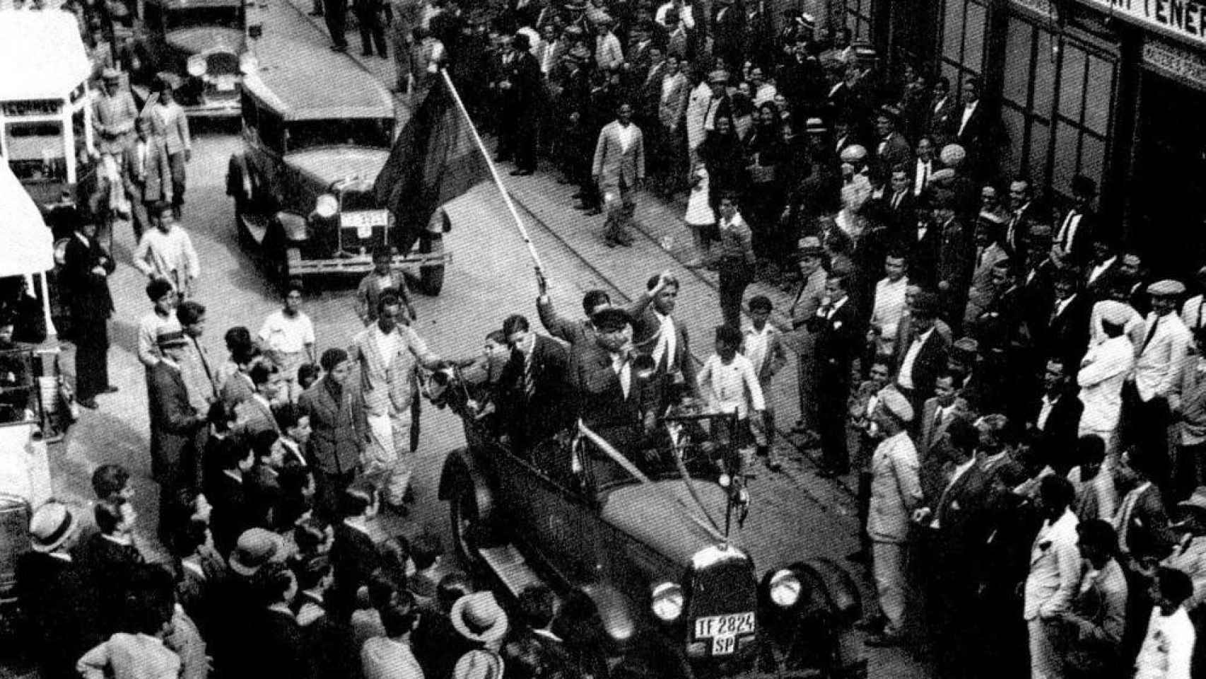 Celebraciones por la victoria del Frente Popular en 1936.