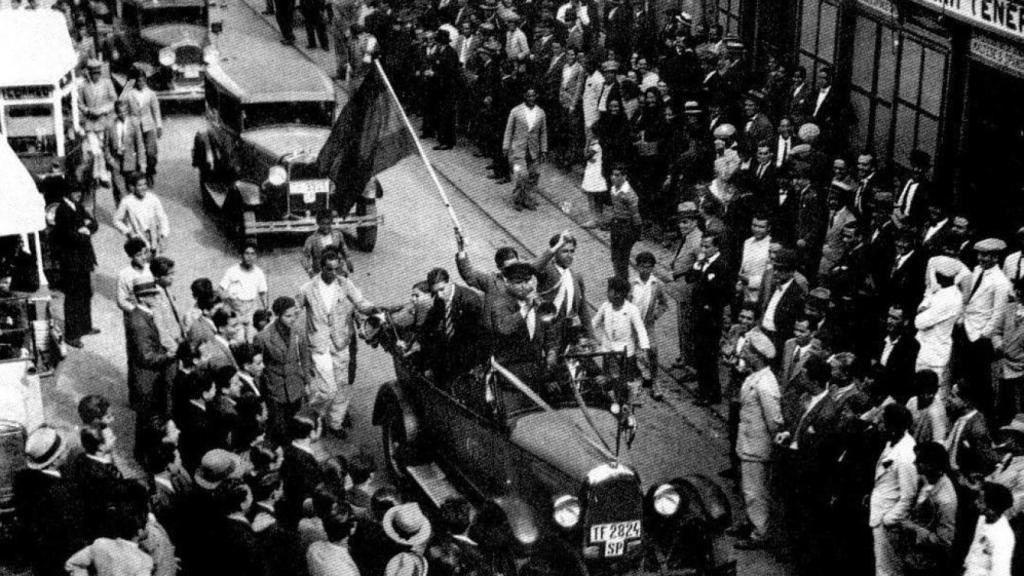 Celebraciones por la victoria del Frente Popular en 1936.