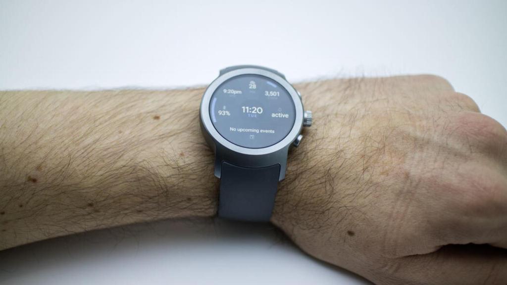 Los tres mejores relojes con Android Wear y sus tres rivales a batir