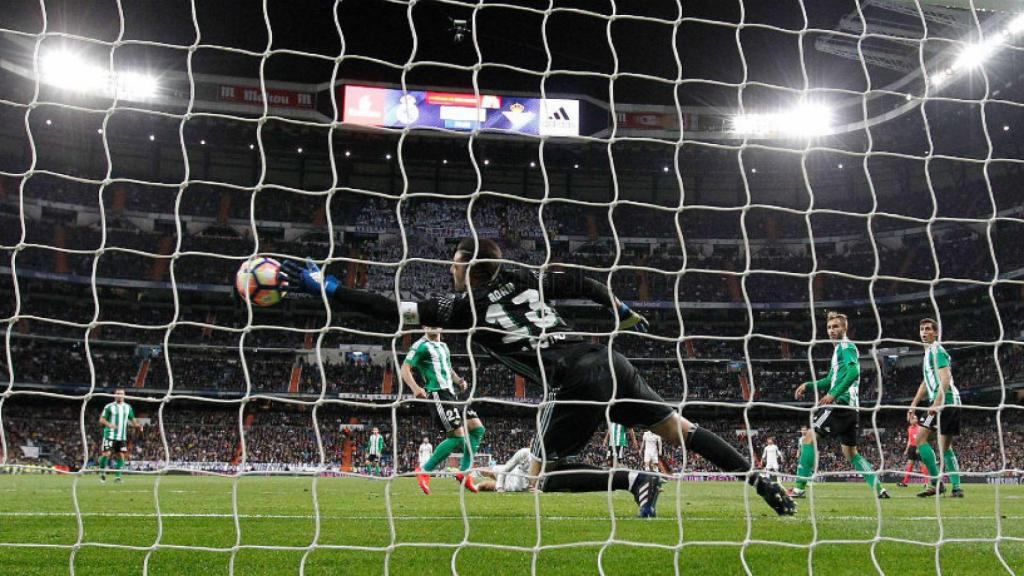 El gol de Cristiano que Adán no logra parar