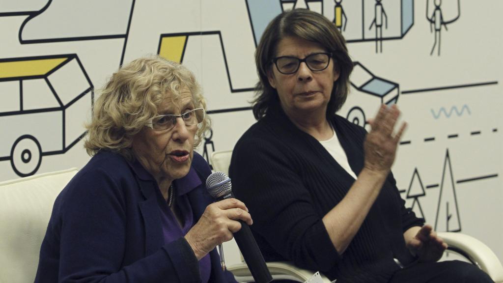 Carmena y Sabanés durante la presentación del nuevo plan de calidad del aire.