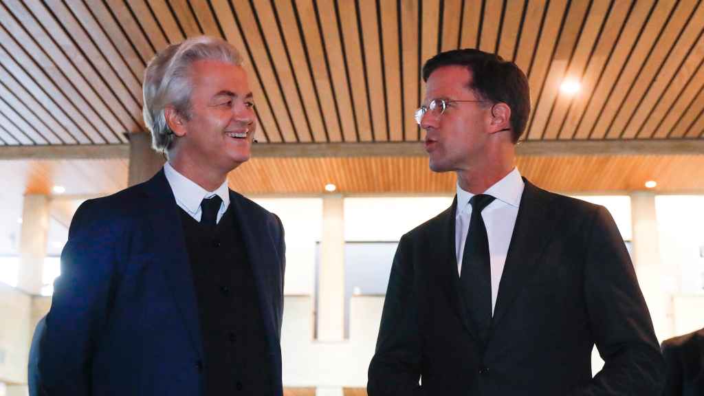 Geert Wilders y Mark Rutte, en un debate electoral para las elecciones holandesas.