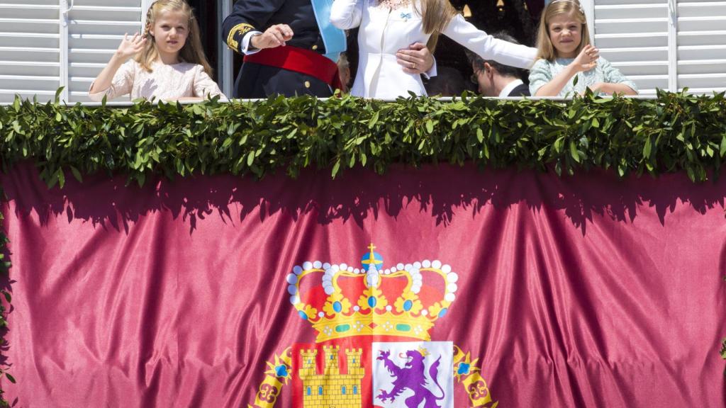 Momento del beso entre los ya reyes, el 19 de junio de 2014