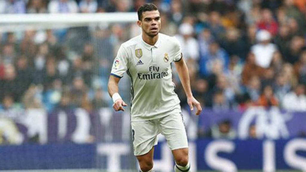 Pepe, durante un partido