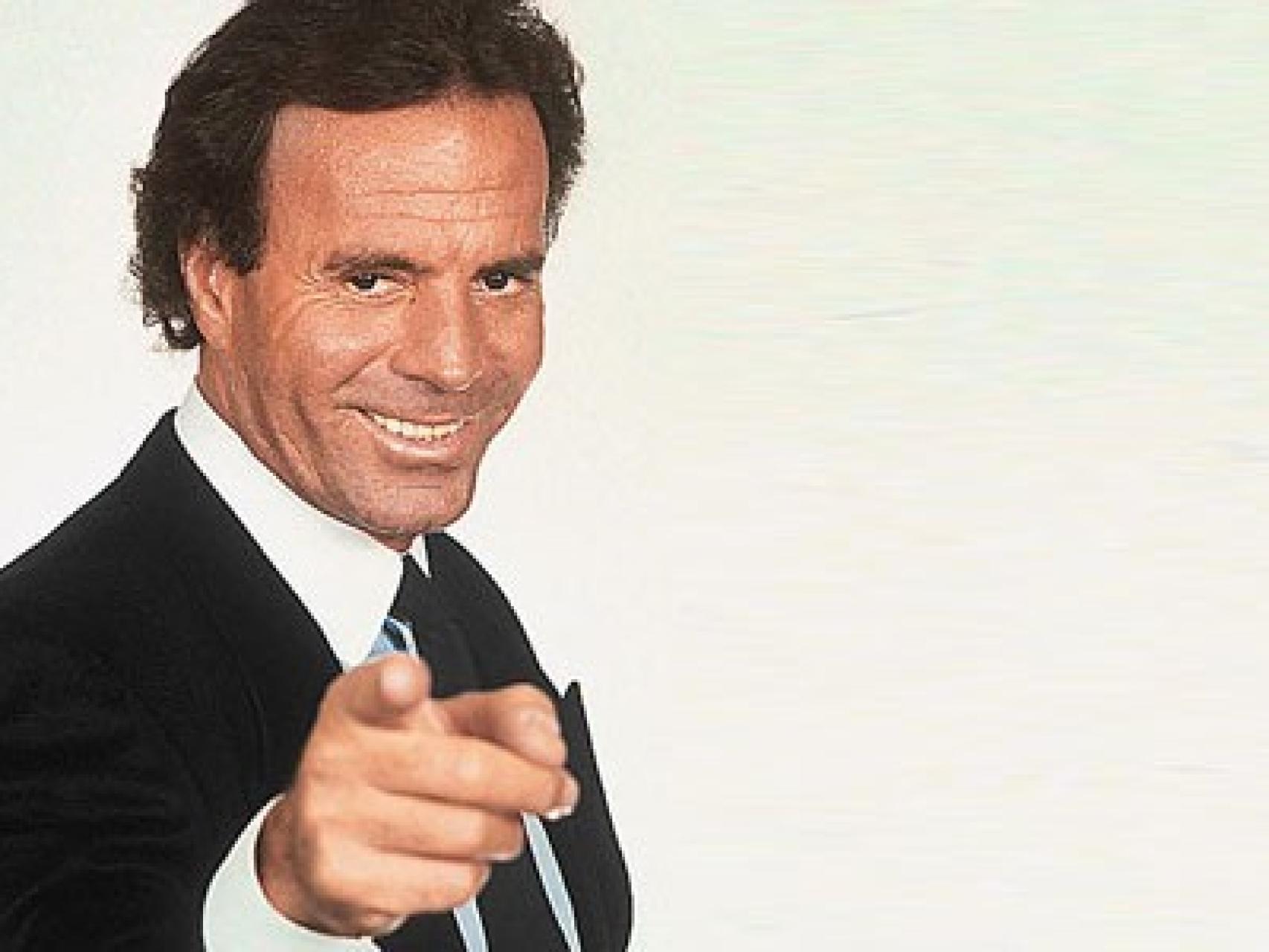 El cantante Julio Iglesias.