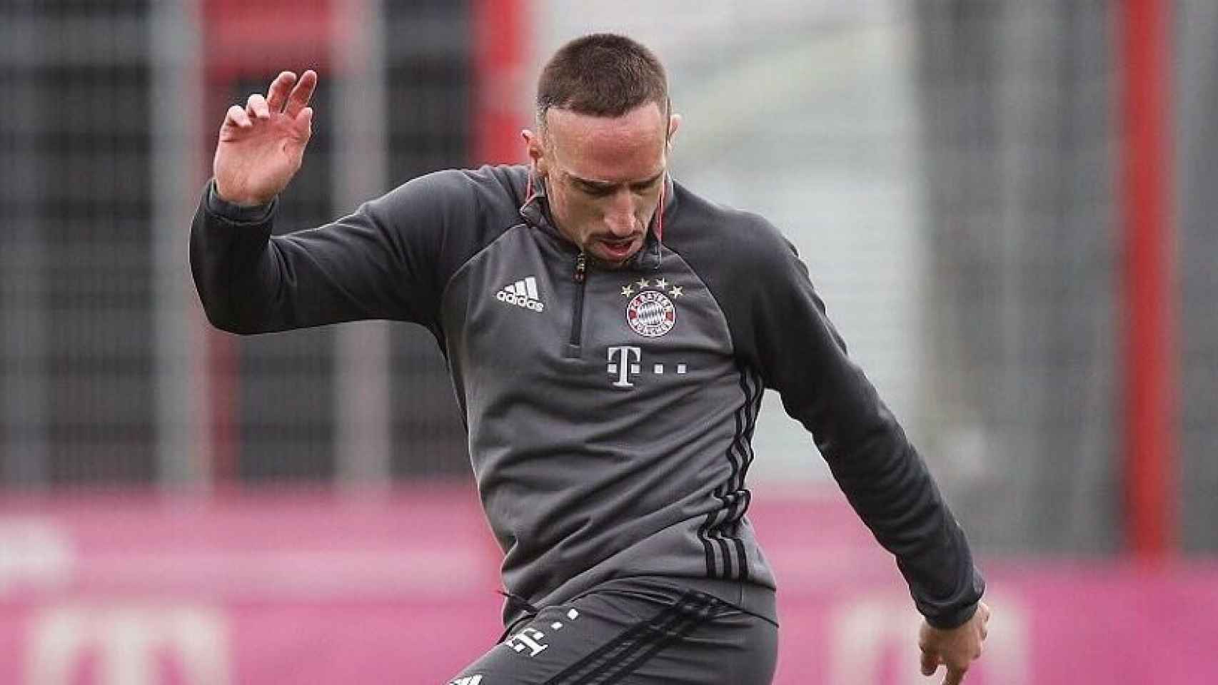 Ribéry en el entrenamiento. Foto: Twitter (@FranckRibery)