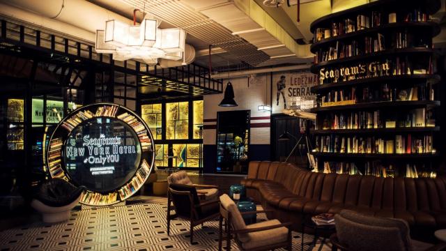 Imagen del Bar del Hotel Only You Madrid. | Foto: cortesía de Only You.