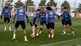 Rondo del Real Madrid en el entrenamiento