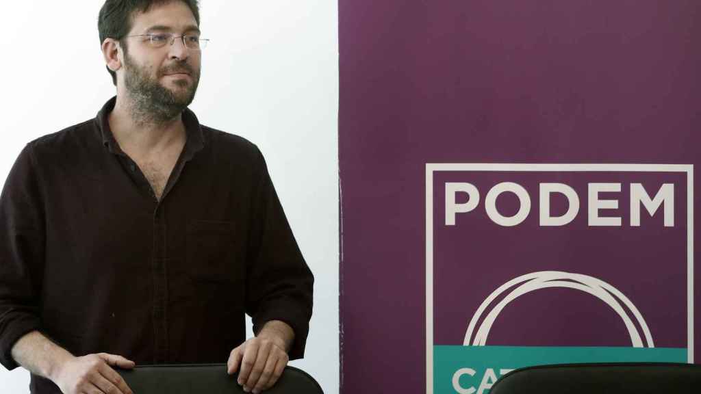 El líder de Podem, Albano Dante Fachin, durante la rueda de prensa.