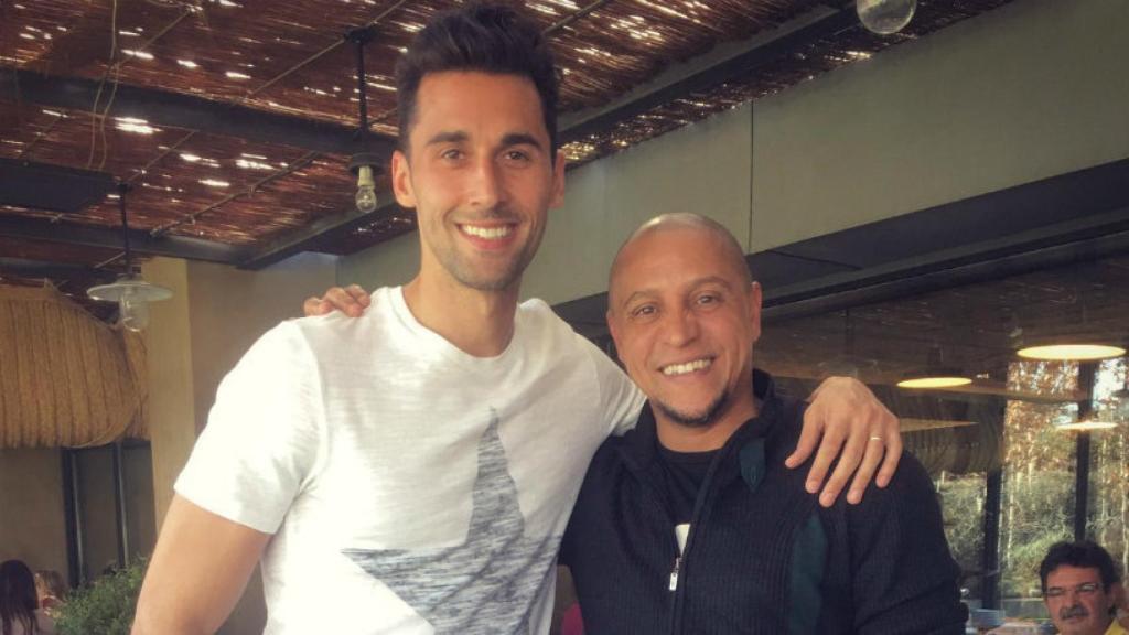 Álvaro Arbeloa y Roberto carlos, reencuentro en Madrid. Foto. Twitter (aarbeloa17)